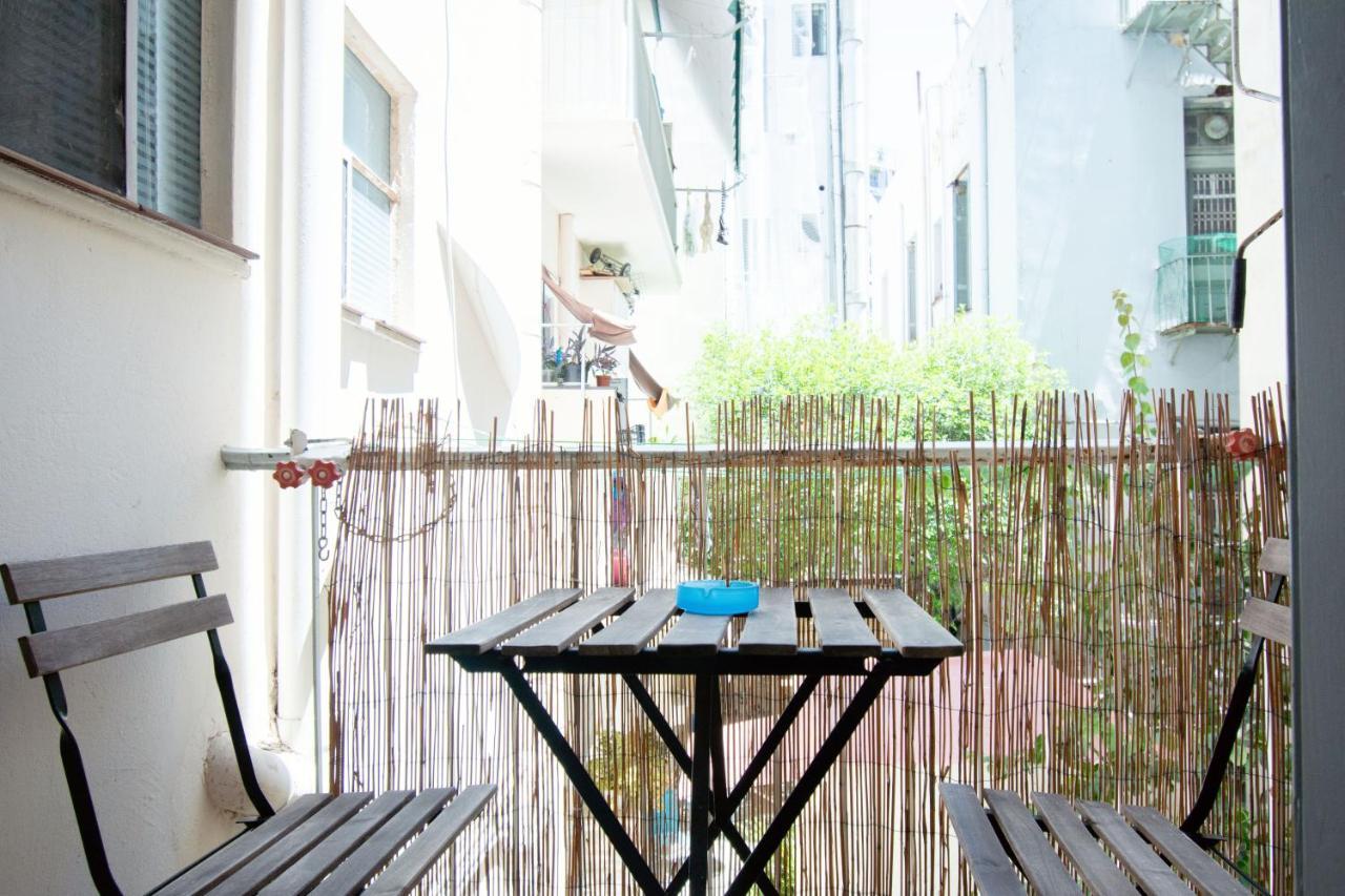 Appartement Cozy Flat In Heart Of Acropolis à Athènes Extérieur photo